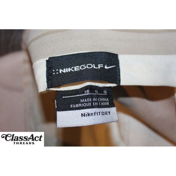 Nike Golf Men’s Cotton Khaki Shorts Fit Dry Pleated Fronts 36" Waist - Picture 3 of 3